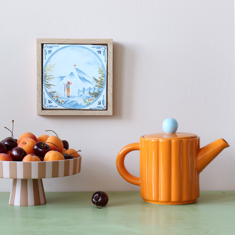Geslaagd of jubileum cadeau tegeltje met berglandschap aan muur