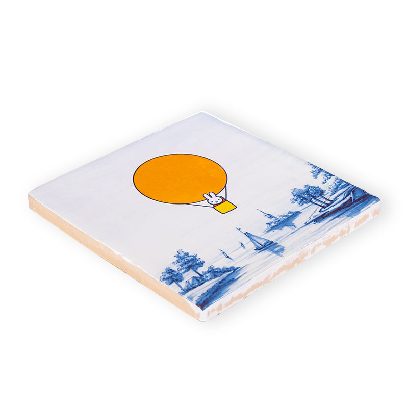 Adventurous miffy (orange)
