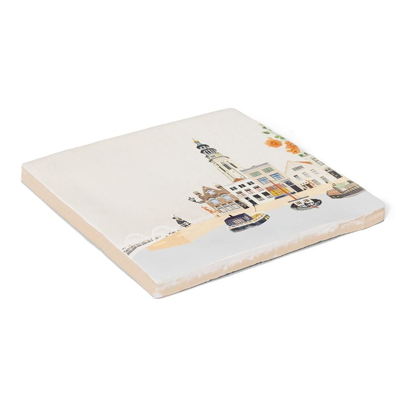 Mini tegeltje stadspandjes Middelburg kleurrijk op tafel gepresenteerd