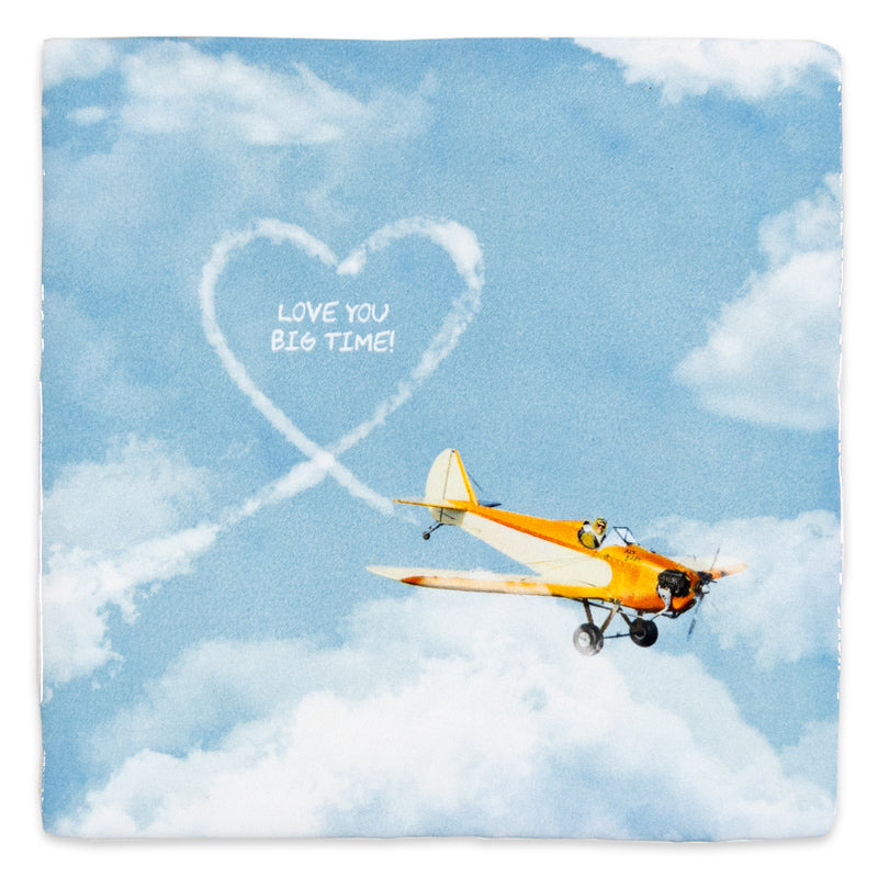 tegeltje vliegtuig schrijft hartje in de lucht gepersonaliseerd Engels