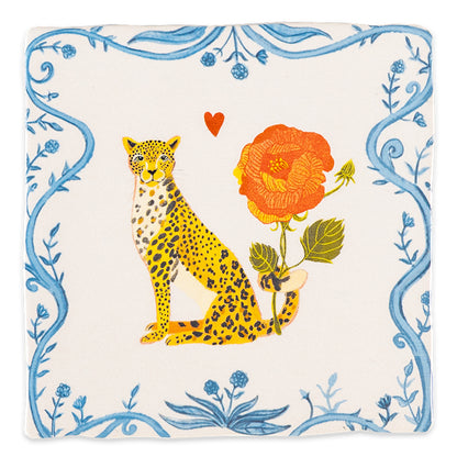 Delfsblauw tegeltje met tijger en bloem