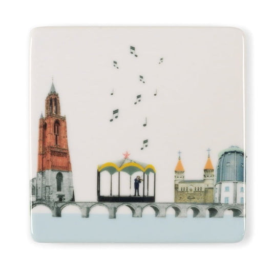Mini tegeltje Maastricht skyline met muzieknoten boven orkestkoepel