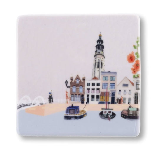 Mini tegeltje stad met huizen en schepen op rivier