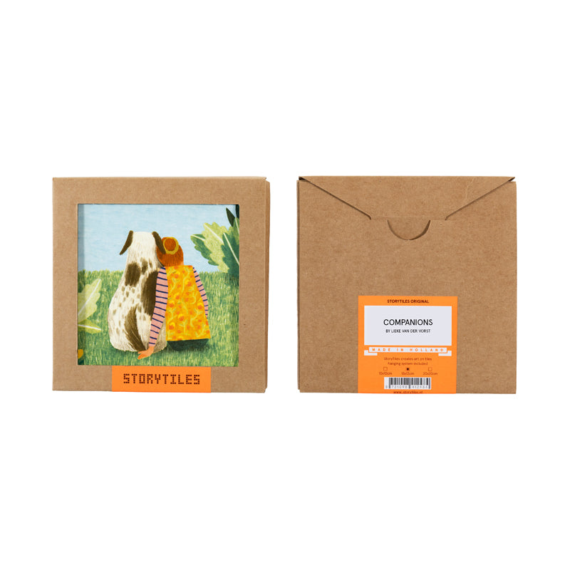 Voor- en achterkant van de verpakking van het tegeltje met hond en baasje Companions