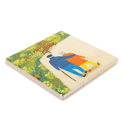 Keramieken StoryTile Couple goals met wandelend stel door het park
