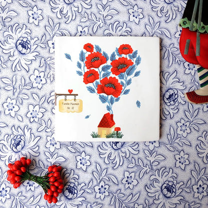 Gepersonaliseerd tegeltje met huisje 'Waar liefde is' met huis en bloemen op bloemendessin 